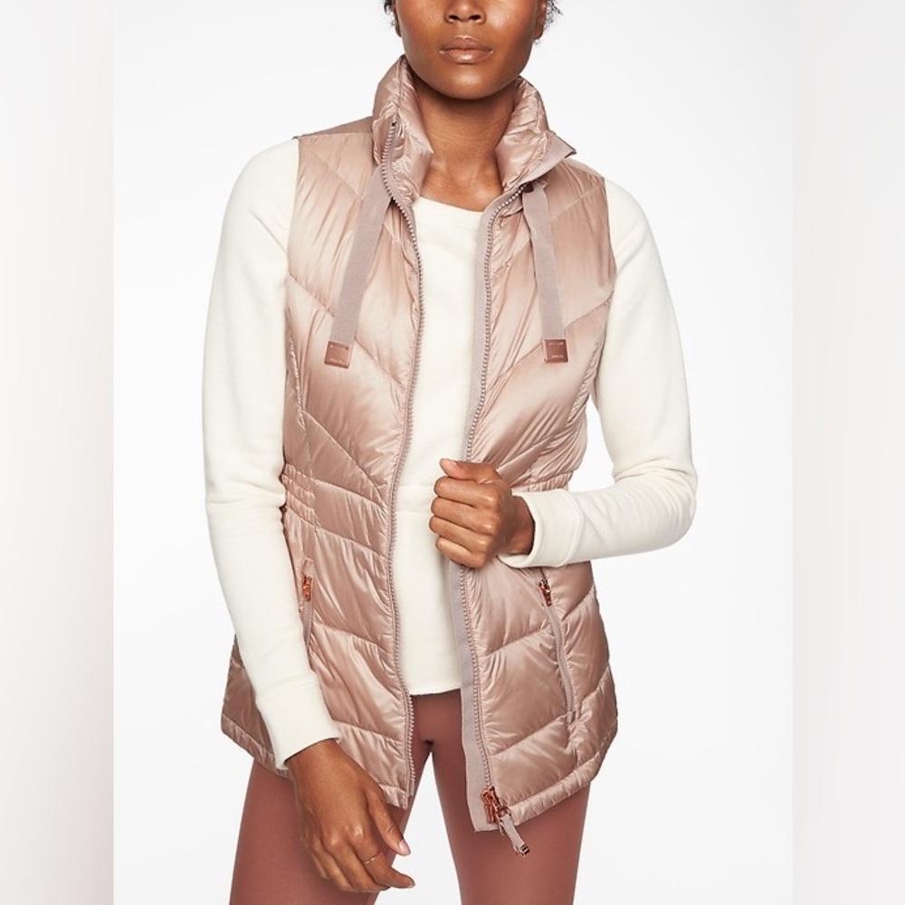 Athleta Women’s Banner Peak Goose Down Vest rose gold XS Puffer Outdoor 350856 - Picture 1 of 13